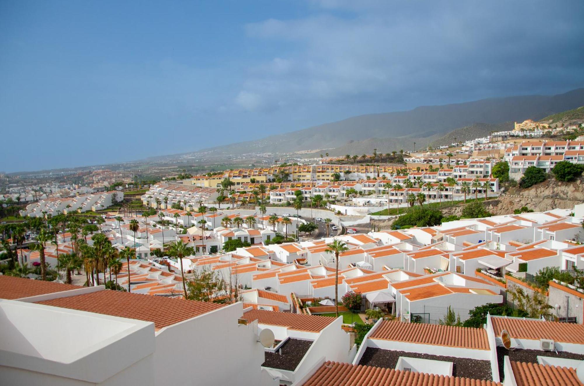 אדחה Island Village Paradise By Altamarhomes מראה חיצוני תמונה